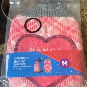 New pink sweater MAMA’S BFF size Medium